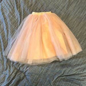 Amazon Tutu. Size Medium. Blush Pink.